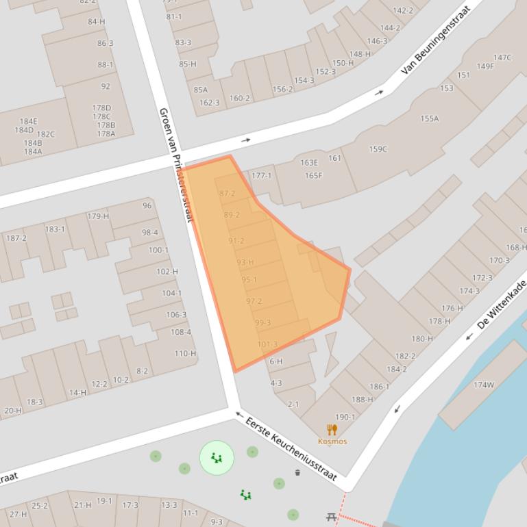 Kaart van postcodegebied 1051EM.