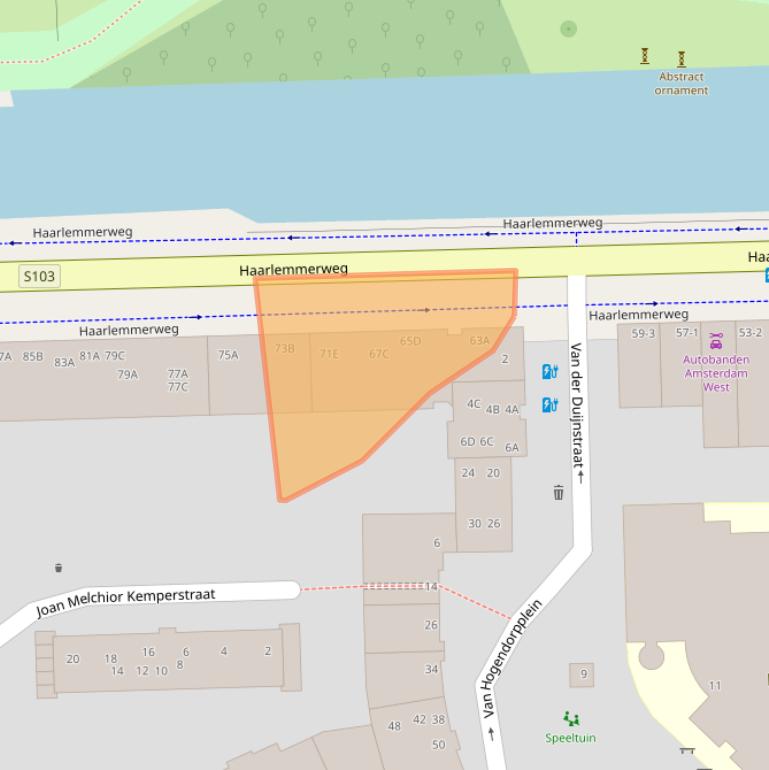 Kaart van postcodegebied 1051KR.
