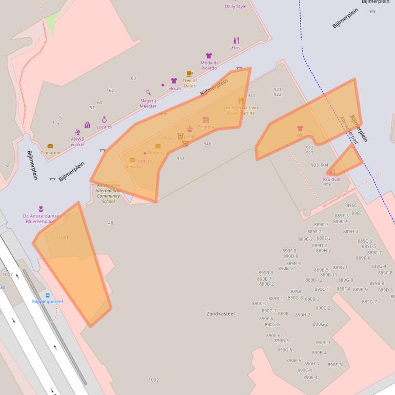 Kaart van postcodegebied 1102MK.